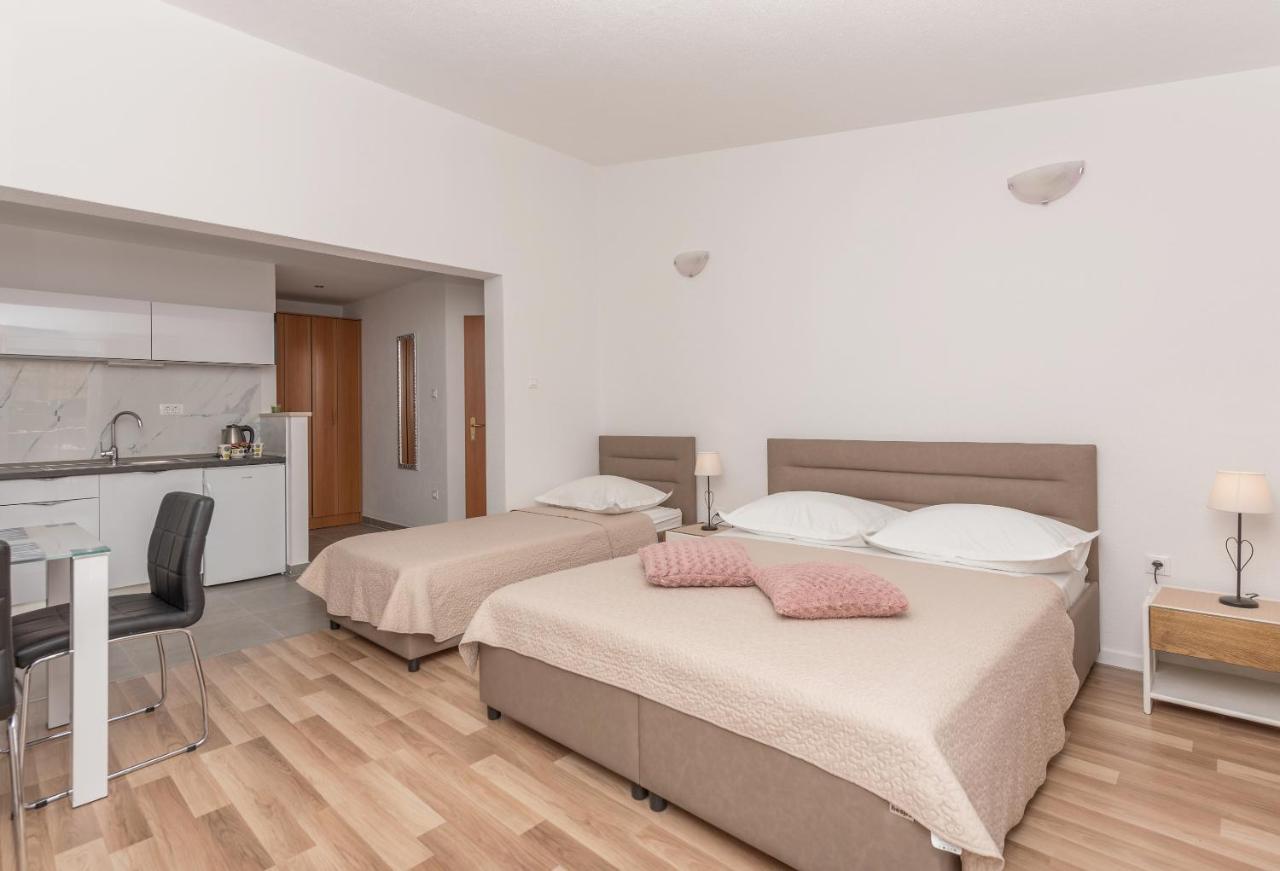 Ferienwohnung Nina Seaview Baška Voda Exterior foto